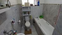 Bathroom 3+ - 4 square meters of property in Pretoria North