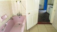 Bathroom 2 - 11 square meters of property in Ifafa Beach