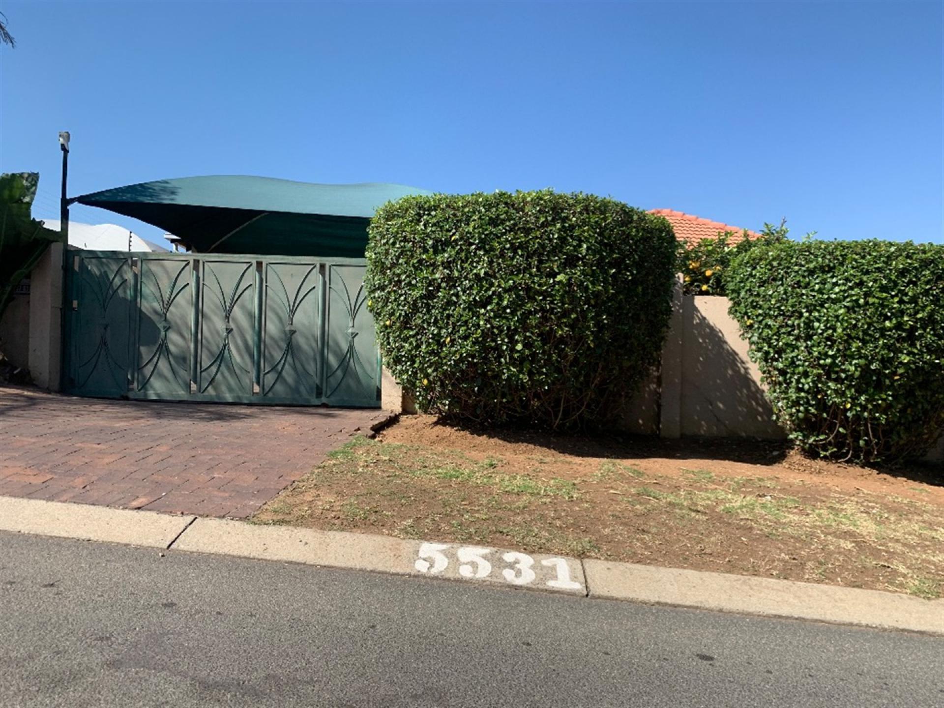 Front View of property in Cosmo City