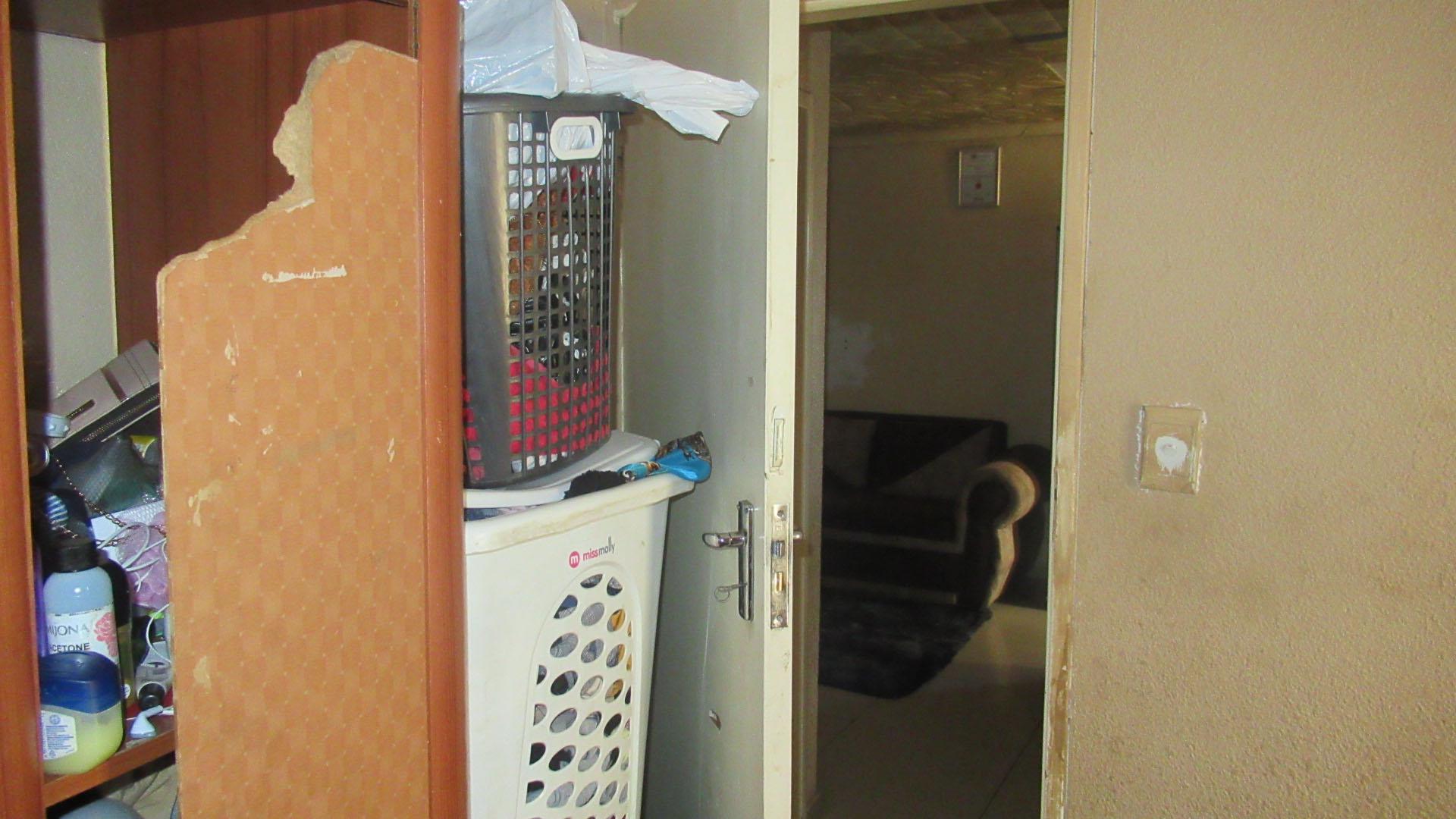 Bed Room 1 - 8 square meters of property in Stretford