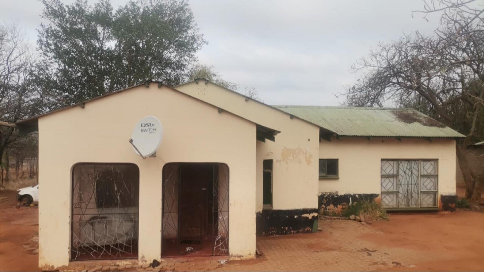Front View of property in Musina