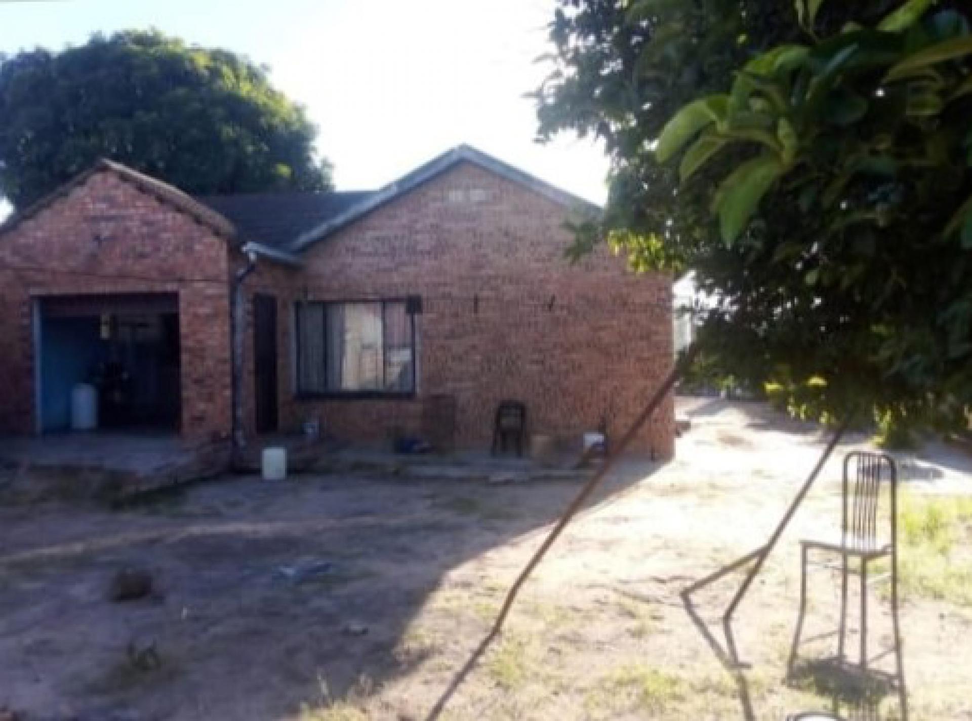 Backyard of property in Bushbuckridge