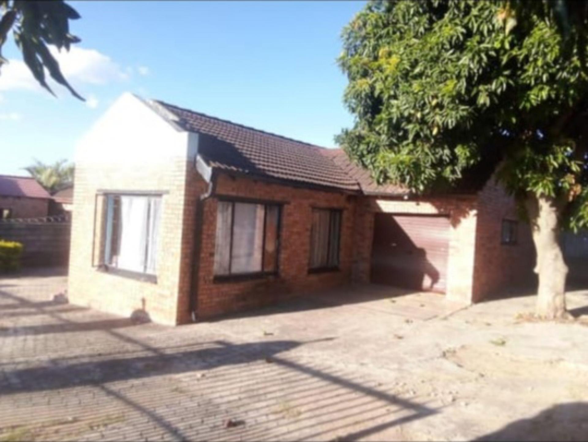 Front View of property in Bushbuckridge