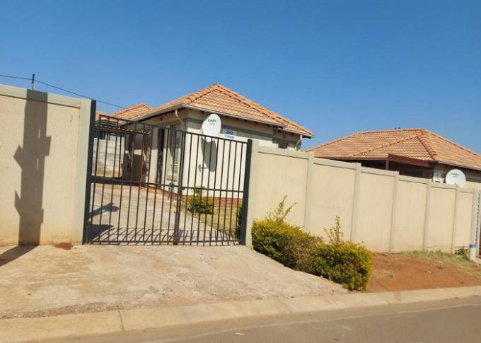 FNB SIE Sale In Execution 3 Bedroom House for Sale in Rosslyn - MR470473