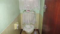 Guest Toilet - 2 square meters of property in Tembisa