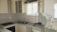 Kitchen - 8 square meters of property in Bruma
