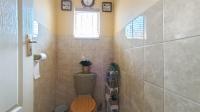 Guest Toilet of property in Eersterust