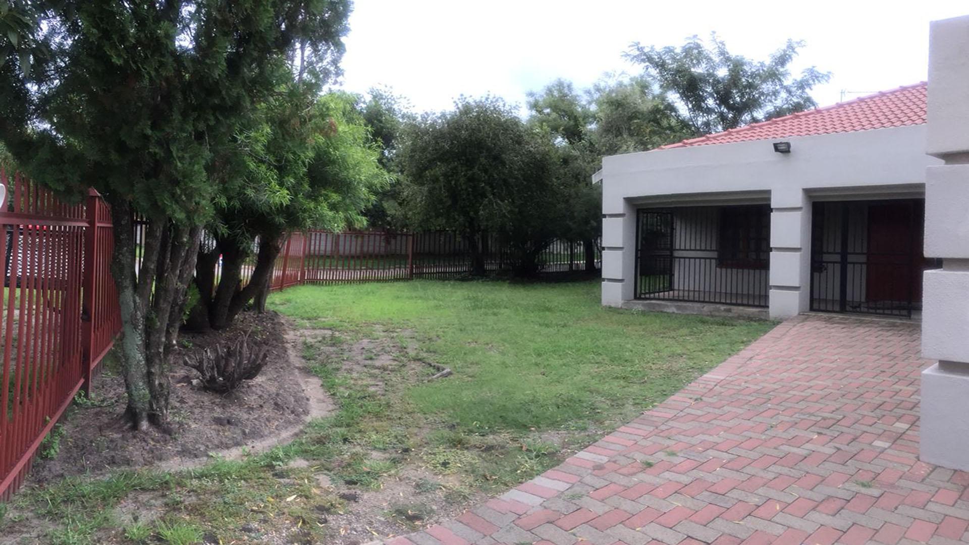 Front View of property in Secunda