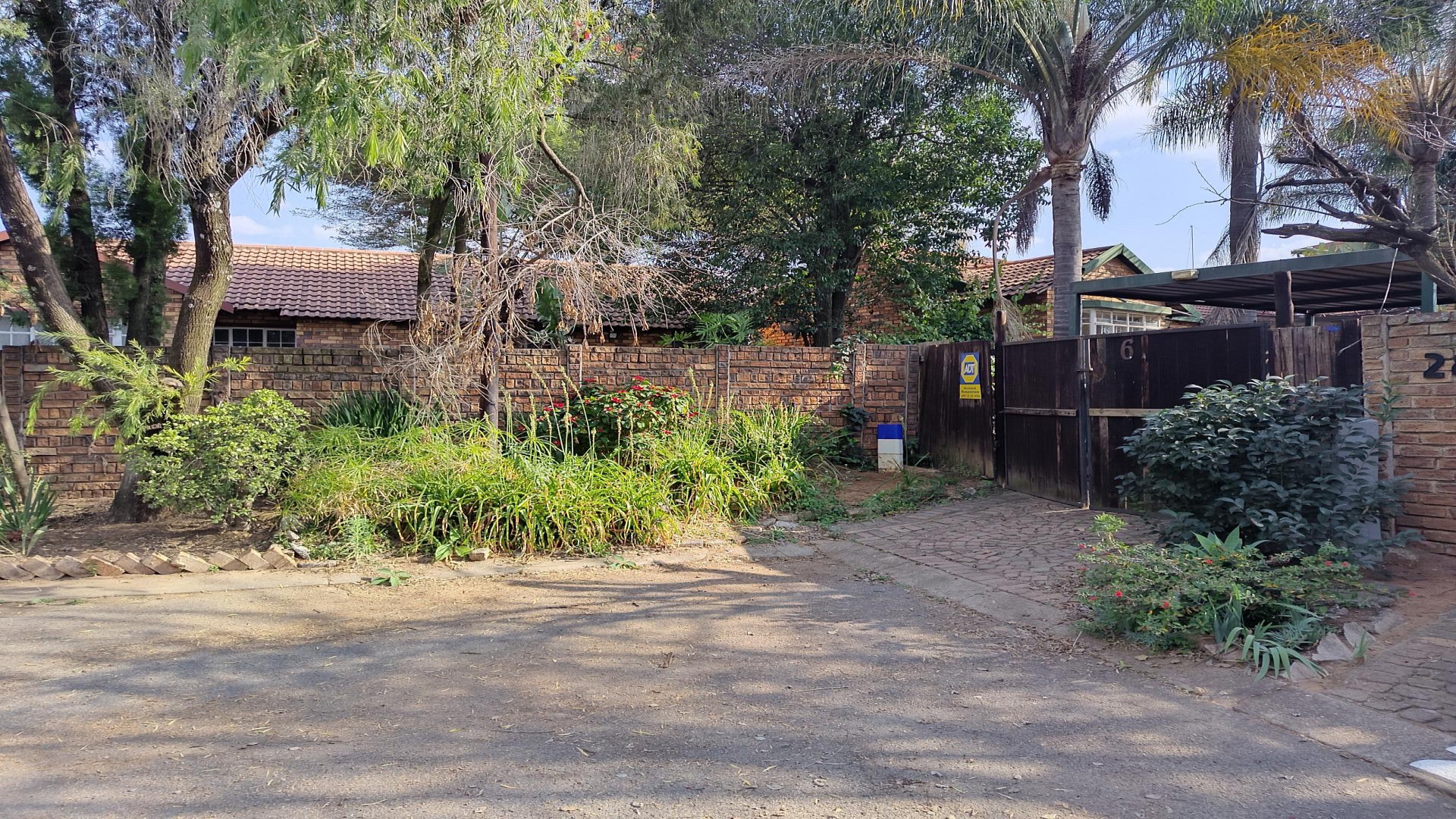 Front View of property in North Riding A.H.