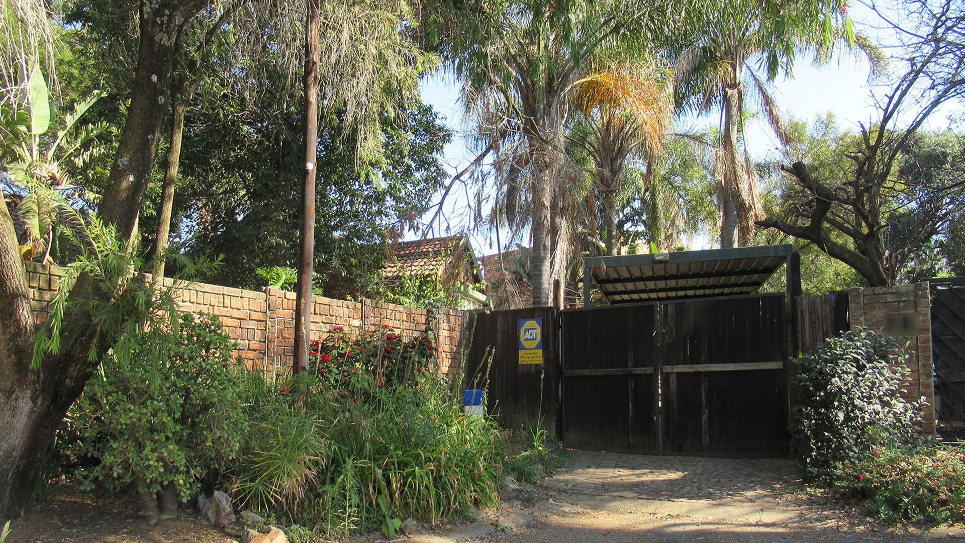 Front View of property in North Riding A.H.