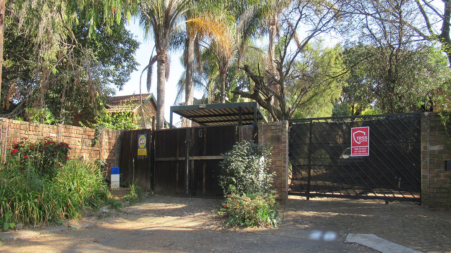 Front View of property in North Riding A.H.