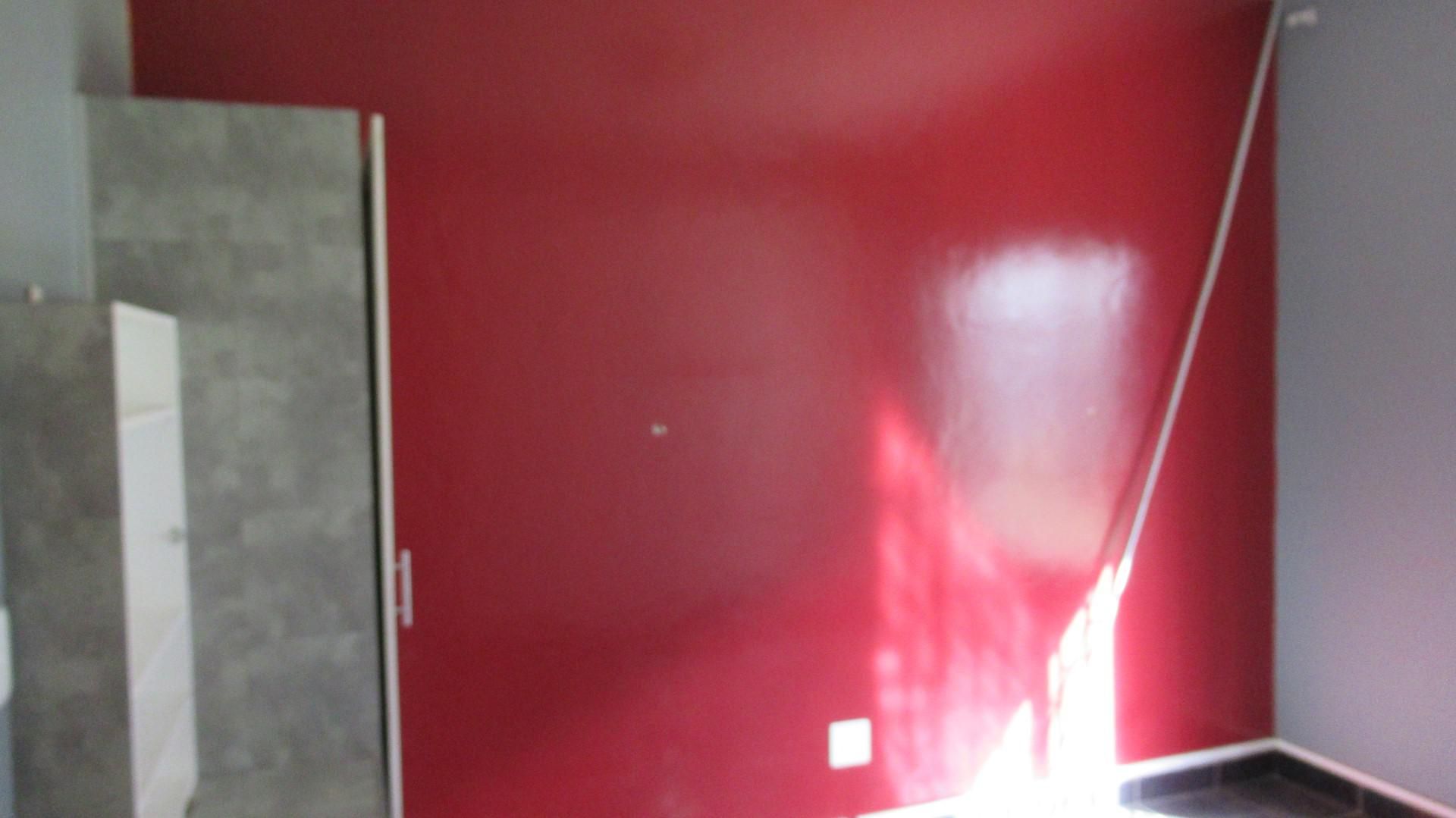 Main Bedroom - 15 square meters of property in Parkhaven