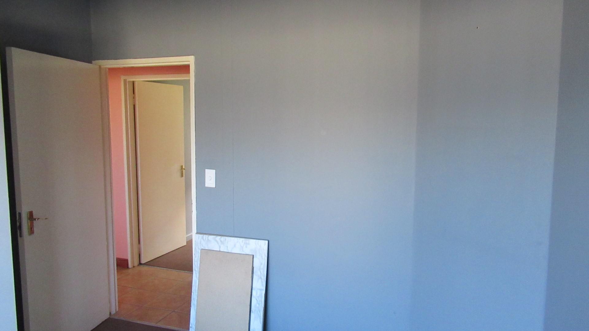 Bed Room 2 - 11 square meters of property in Parkhaven