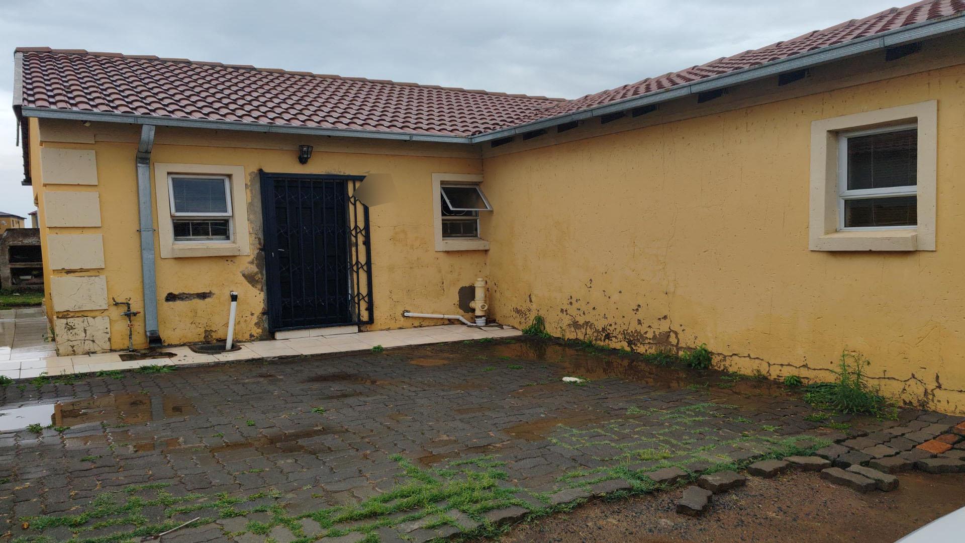 Front View of property in Sharon Park