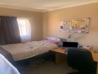 Bed Room 2 of property in Potchefstroom