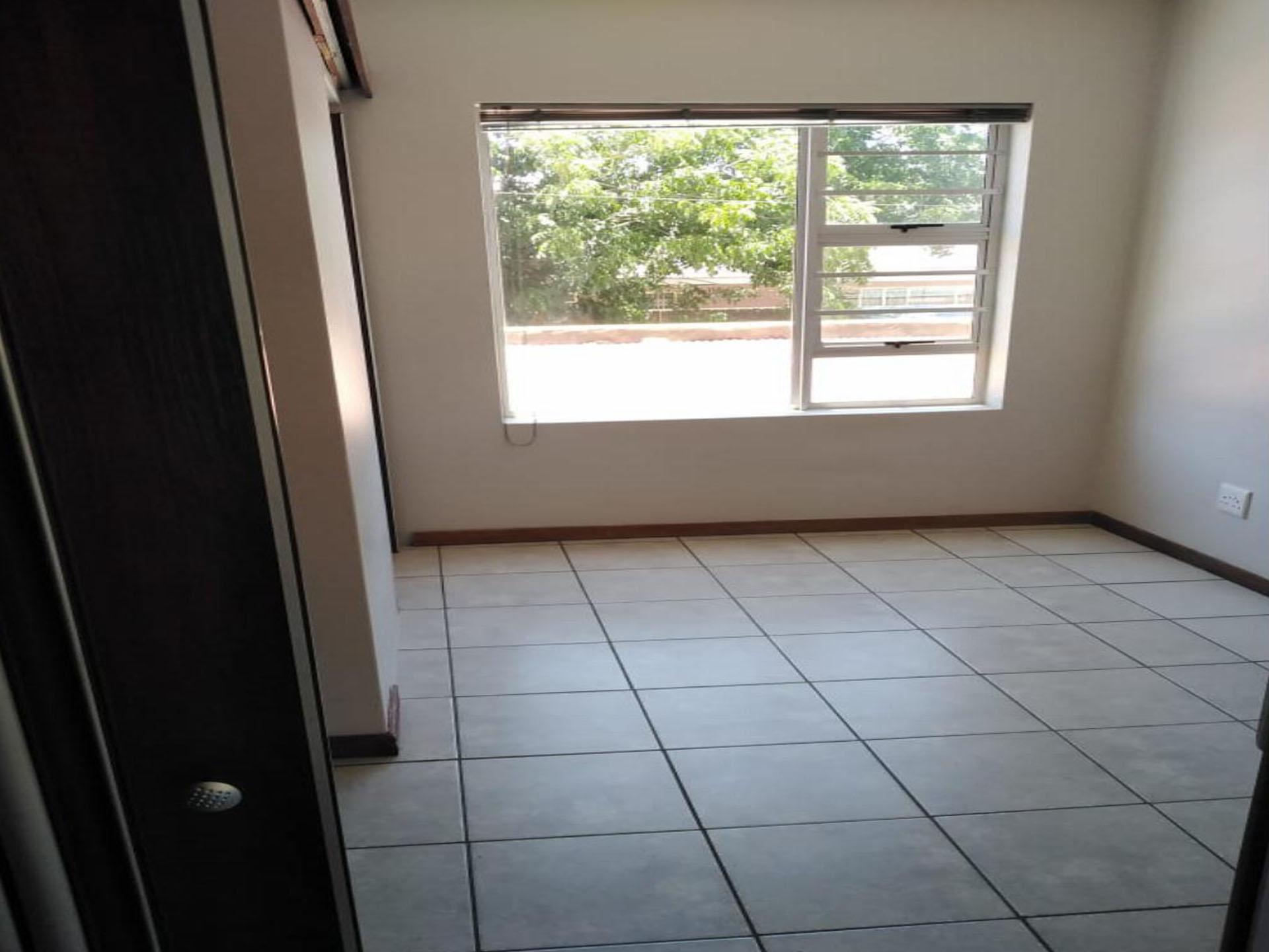 Main Bedroom of property in Potchefstroom