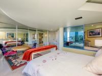  of property in Bloubergstrand