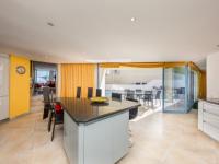  of property in Bloubergstrand