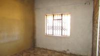Bed Room 1 - 17 square meters of property in Evaton