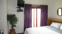 Main Bedroom - 18 square meters of property in Hartbeespoort