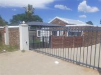 Front View of property in Bloemfontein