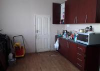 Kitchen of property in Sundra