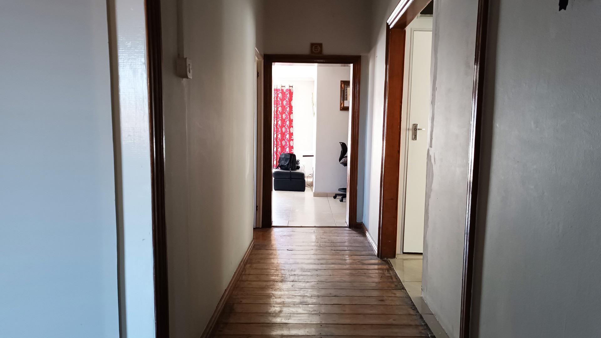 Spaces - 14 square meters of property in Churchill Estate