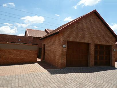 2 Bedroom Retirement Home for Sale For Sale in Newlands - Home Sell - MR47285