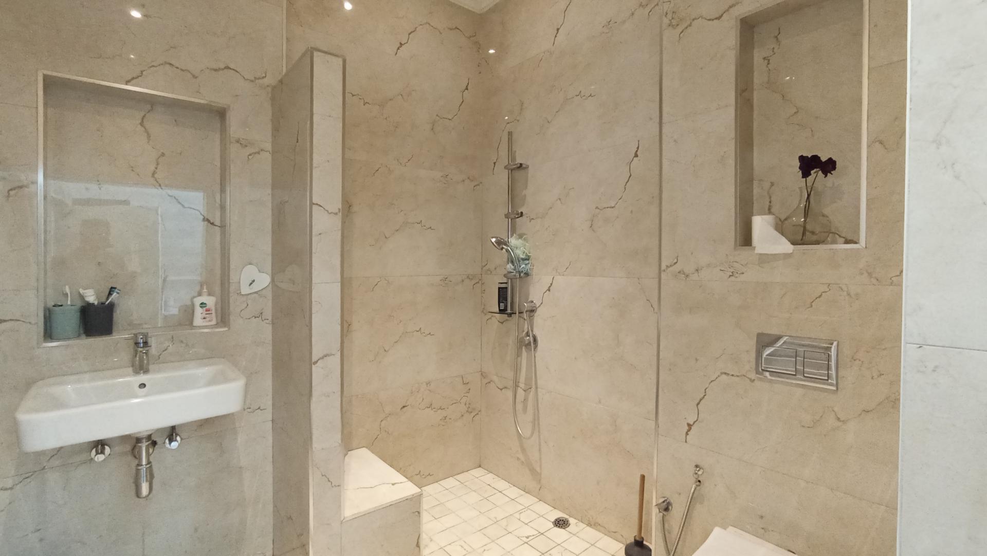 Bathroom 3+ - 12 square meters of property in Fellside