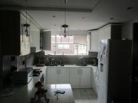 Kitchen - 10 square meters of property in North Beach