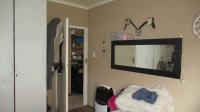 Main Bedroom - 15 square meters of property in Kenmare