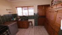 Kitchen - 19 square meters of property in Robertson