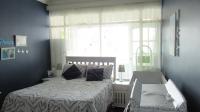 Main Bedroom - 15 square meters of property in Florida Park