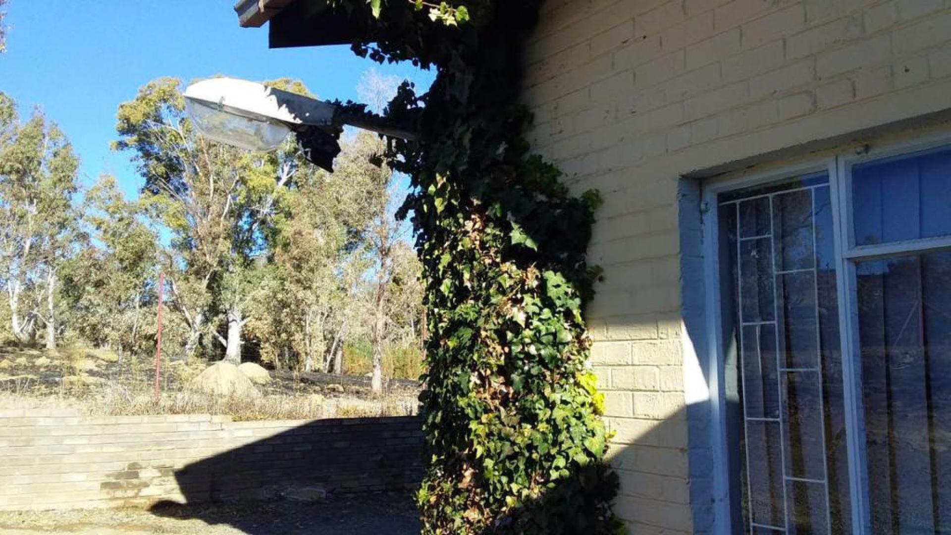 Front View of property in Hobhouse