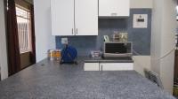 Kitchen - 21 square meters of property in Beverley Gardens