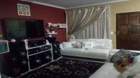 Lounges - 29 square meters of property in Pretoria West