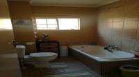 Bathroom 1 - 8 square meters of property in Pretoria West