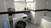 Main Bathroom - 9 square meters of property in South Beach