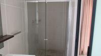 Main Bathroom - 6 square meters of property in Greenstone Hill