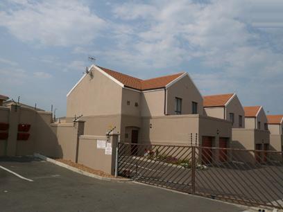 3 Bedroom Duplex for Sale and to Rent For Sale in Protea Village - Home Sell - MR47518