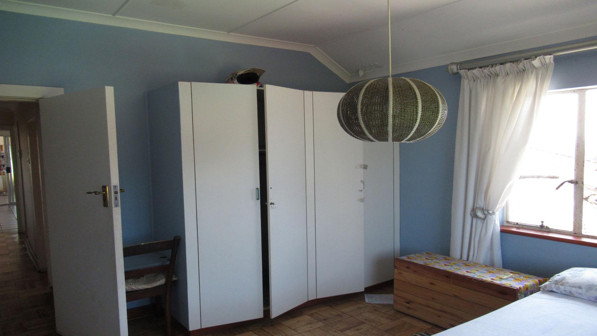 Bed Room 2 - 15 square meters of property in Riverside - DBN