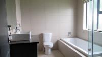 Bathroom 1 - 8 square meters of property in Sable Hills
