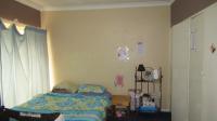 Main Bedroom - 26 square meters of property in Rhodesfield