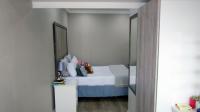 Main Bedroom - 22 square meters of property in Queensburgh