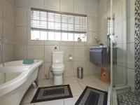 Bathroom 1 of property in Ermelo