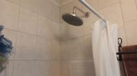 Bathroom 1 - 3 square meters of property in Table View