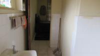 Main Bathroom - 7 square meters of property in Birchleigh