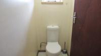 Guest Toilet - 2 square meters of property in Birchleigh