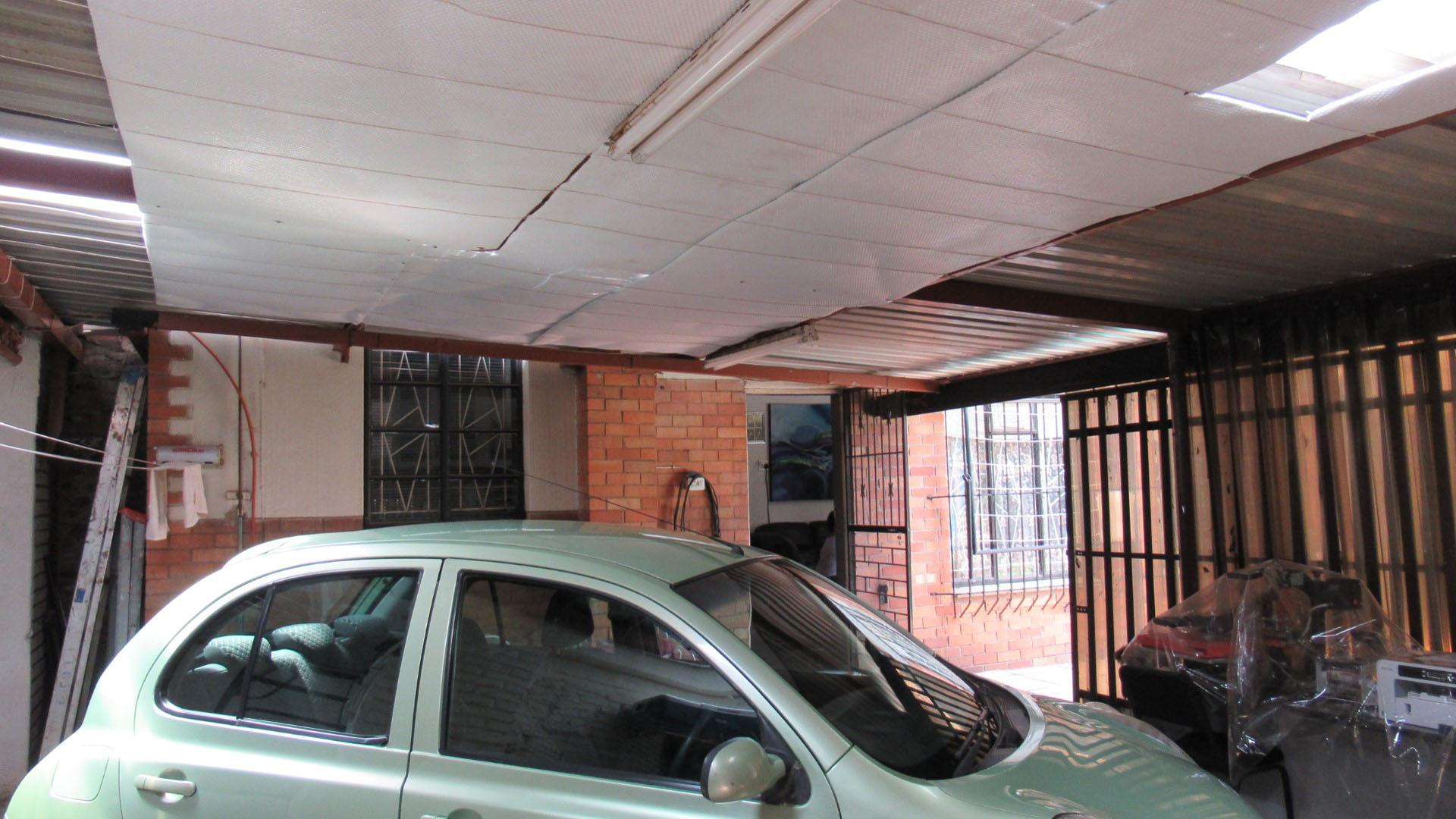 Spaces - 13 square meters of property in Paul Krugersoord