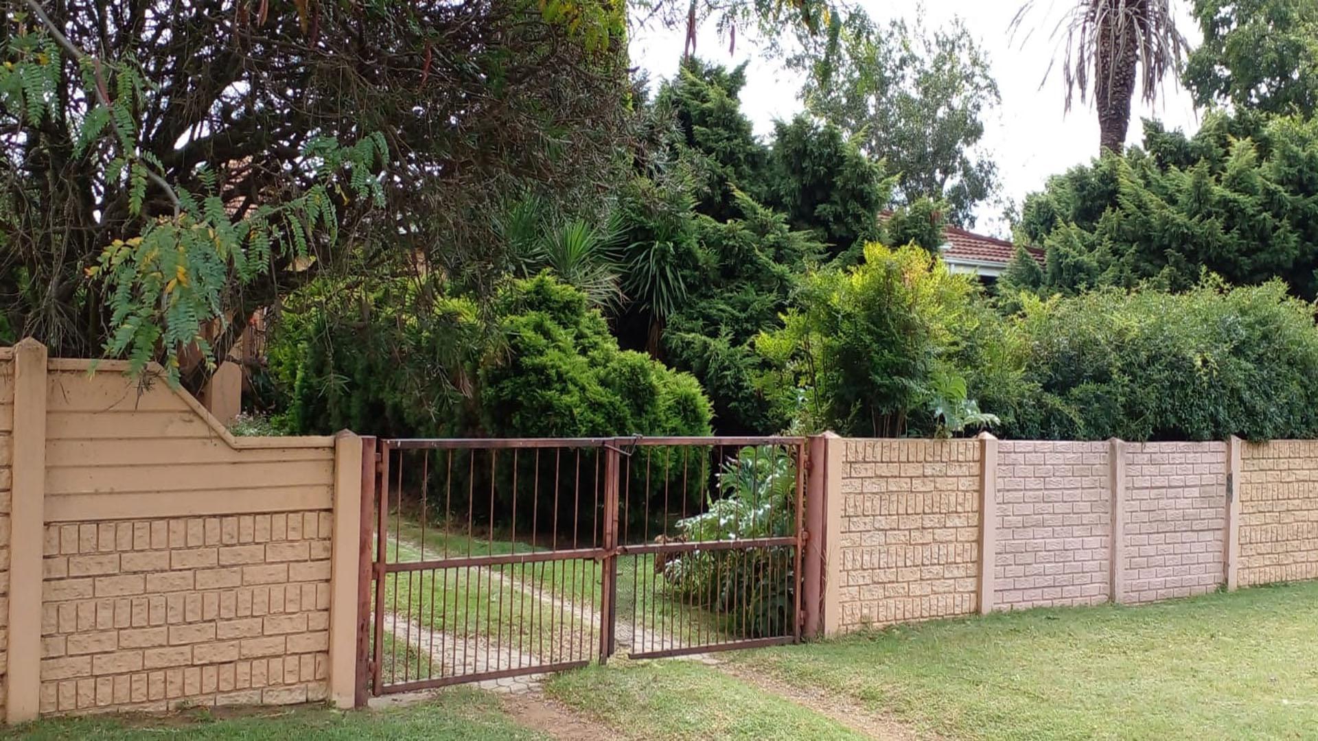 SA Home Loans Sell Assist 4 Bedroom House for Sale in Hendri